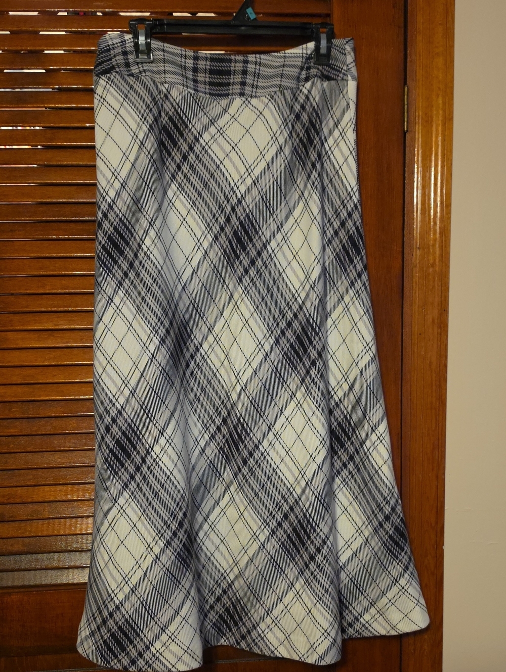 Classic Black and White Plaid A-Line Skirt